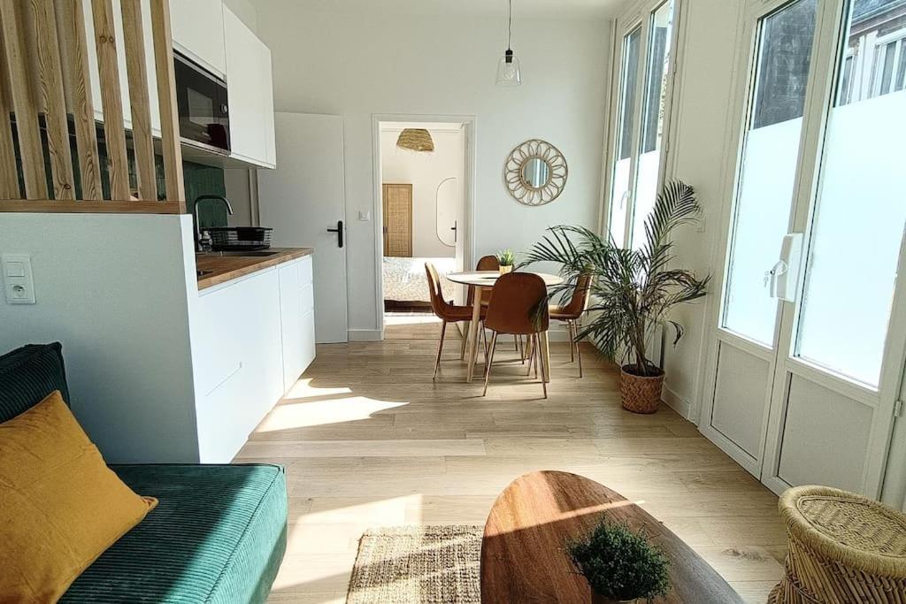 Appartement Gare Avec Parking Rouen Kültér fotó